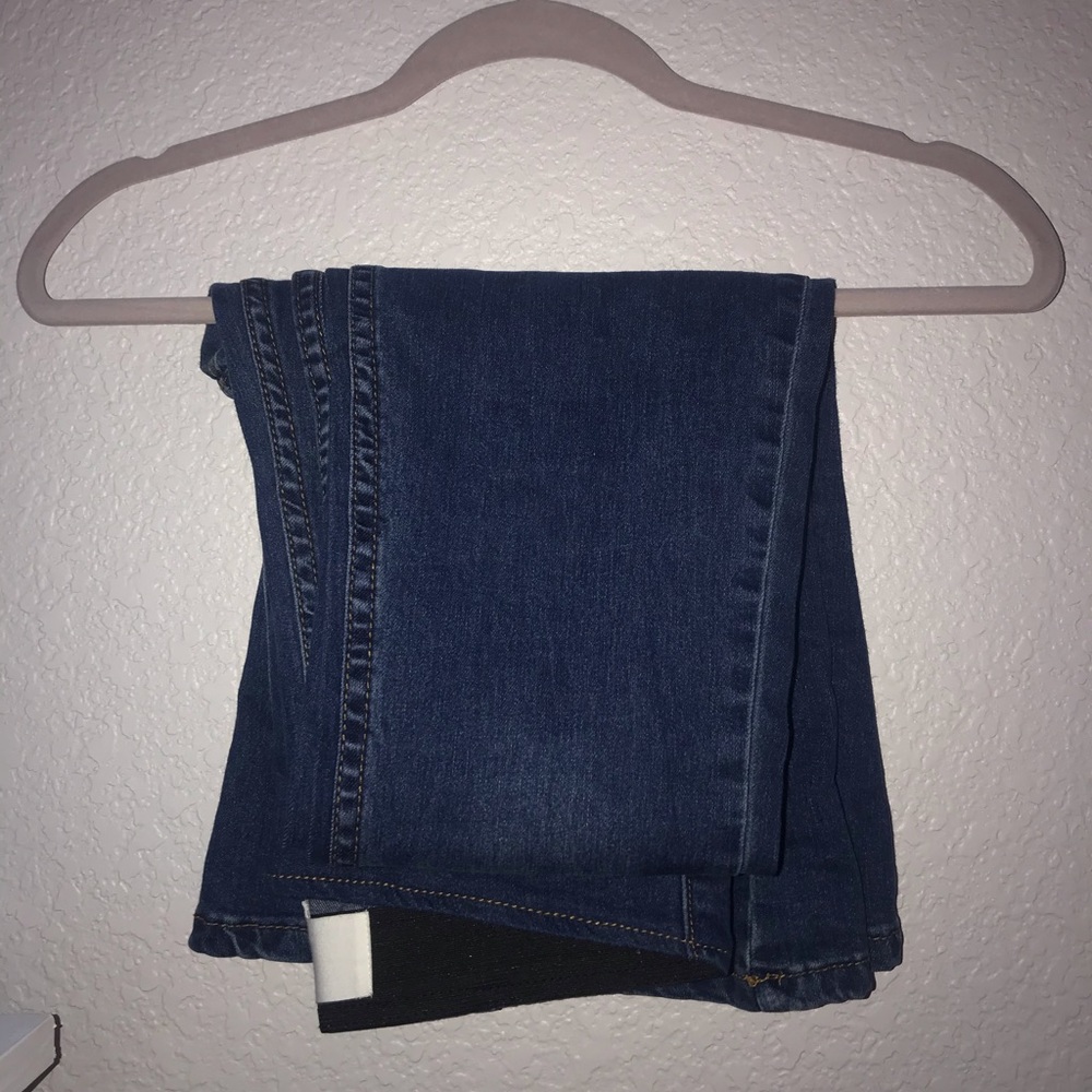 BRAND NEW flair jeans!